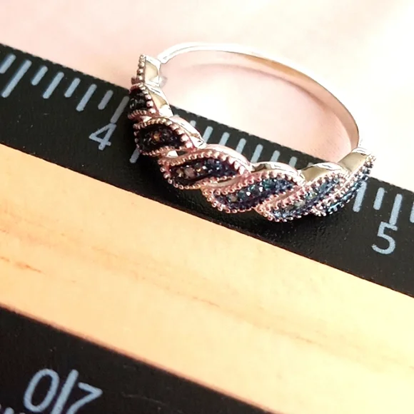 VENICE BLUE DIAMOND RING - Picture 6 of 8